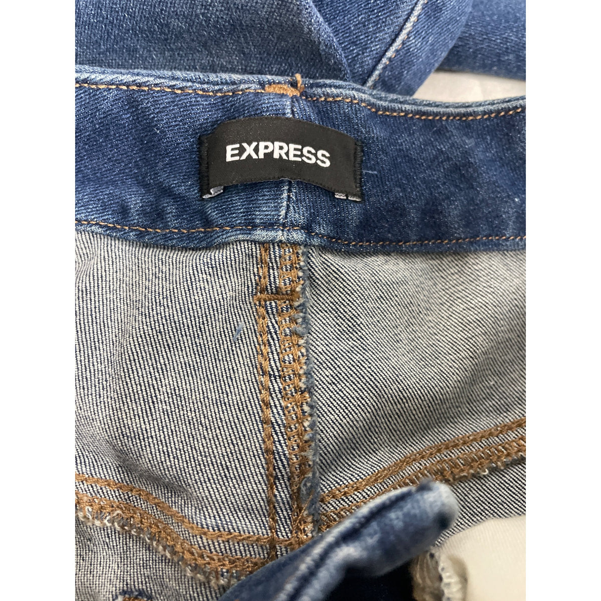 Express Women's Blue Mom Jeans Sz M - NWT