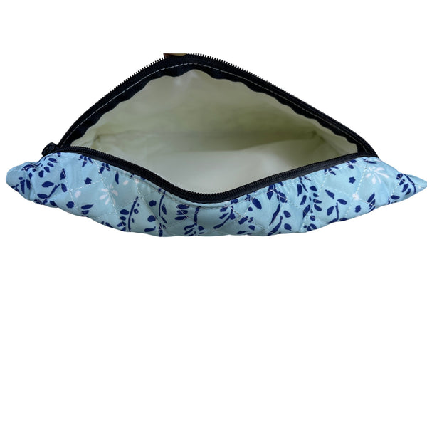 SCOUT Womens Multicolor Quilted Plus 1 Foldable Travel Bag Wipe Clean Floral Print