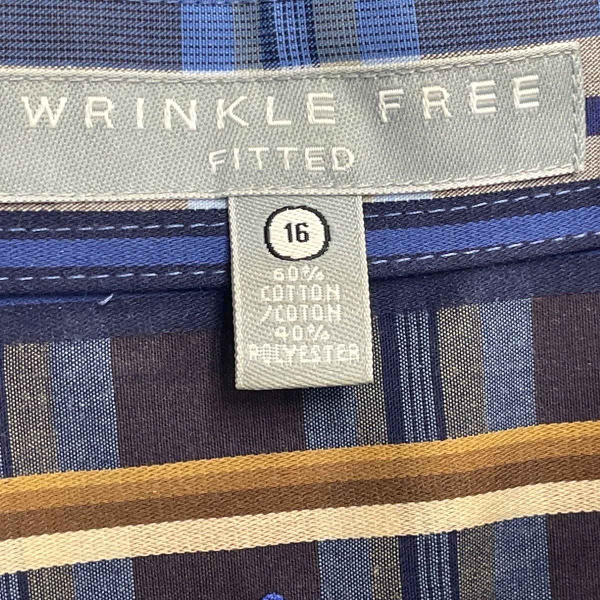 Wrinkle Free Women’s Blue Plaid Fitted Button-Down Long Sleeve Shirt Size 16