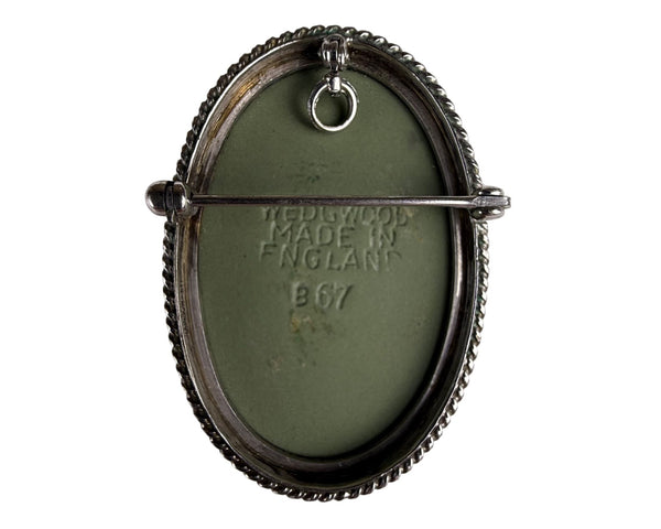 Wedgwood Made In England Green Jasperware Cameo Brooch Pin Silver Bezel Oval