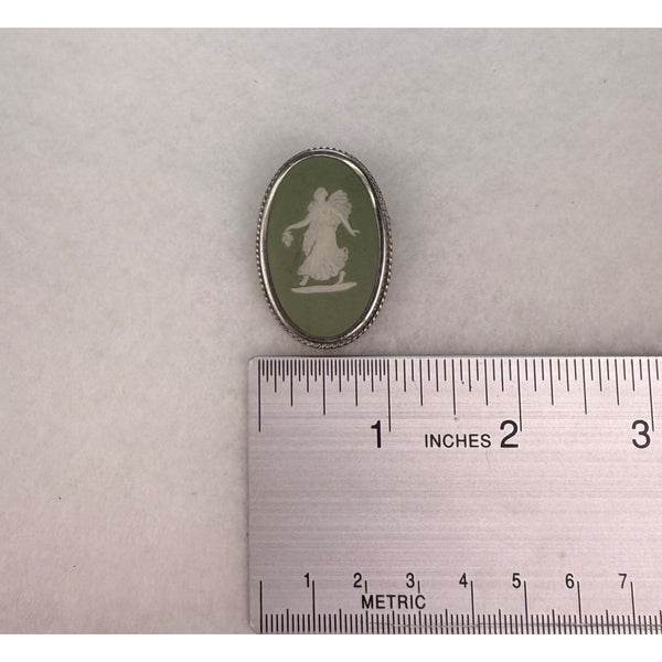 Wedgwood Made In England Green Jasperware Cameo Brooch Pin Silver Bezel Oval