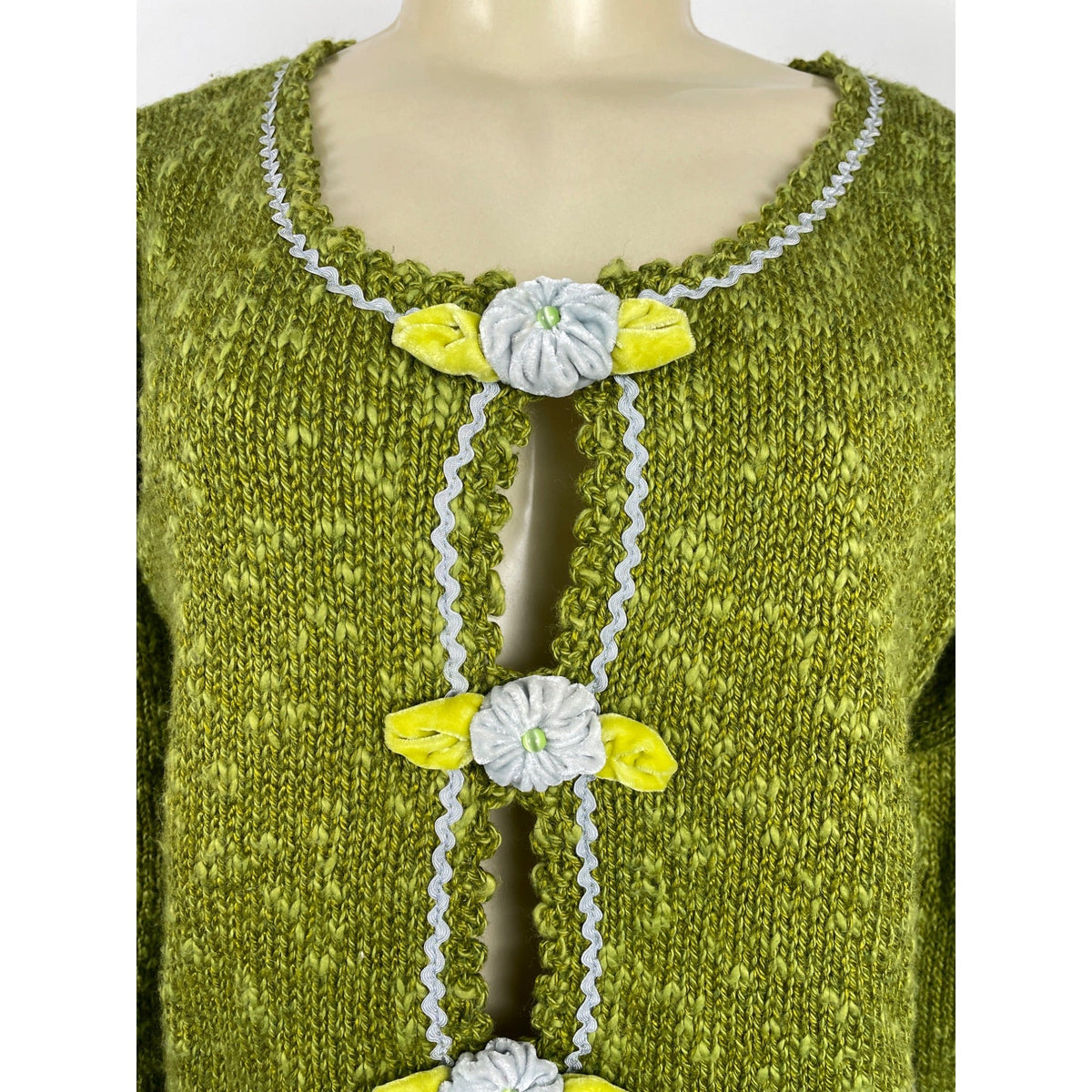 Hot Knots Womens Green Knit Cardigan With Floral Accent & Scalloped Trim