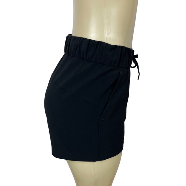 Black Elastic Waistband Womens Shorts With Drawstring