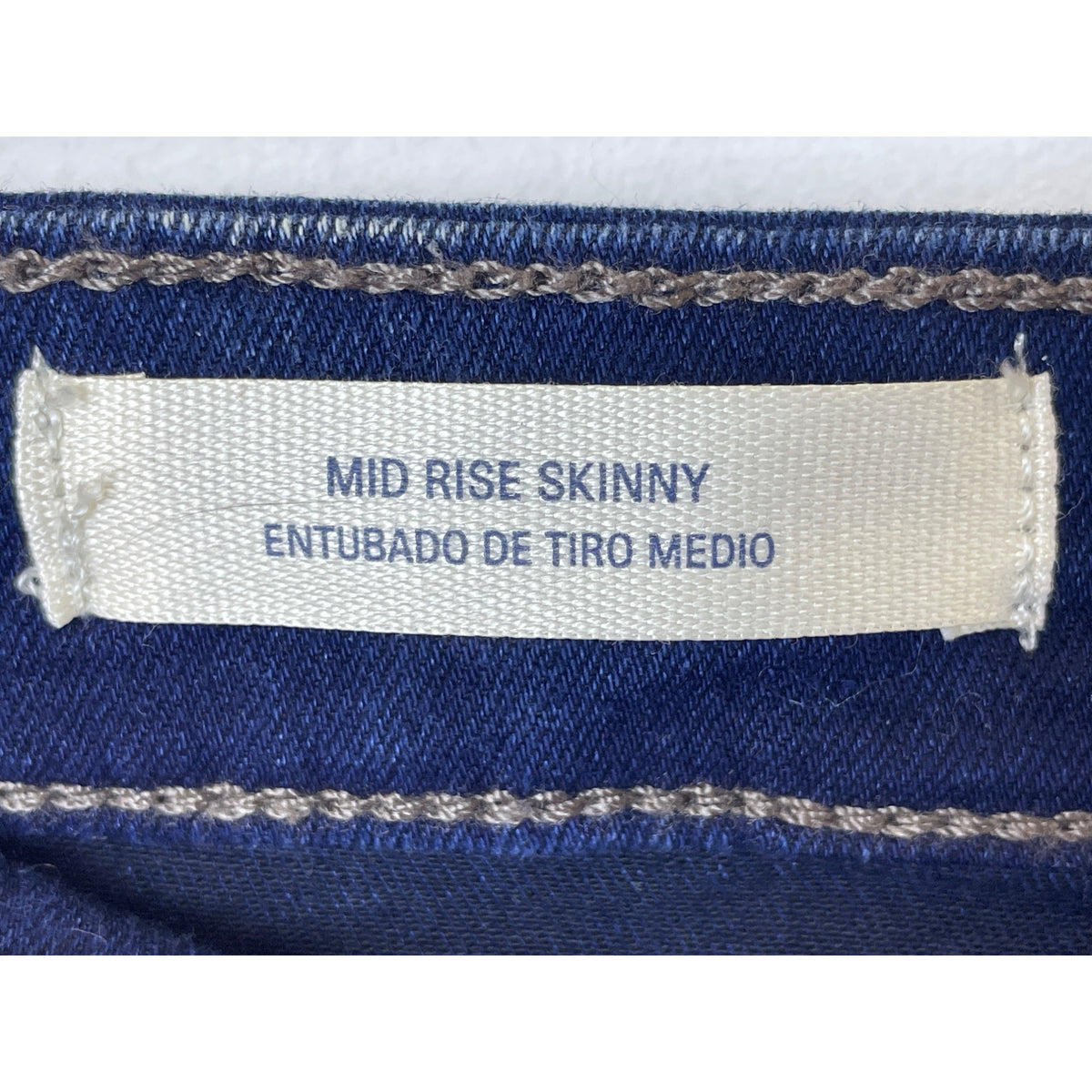 Universal Thread Womens Blue Denim Mid-Rise Skinny Jeans Fitted Waist Slim Leg Size 0