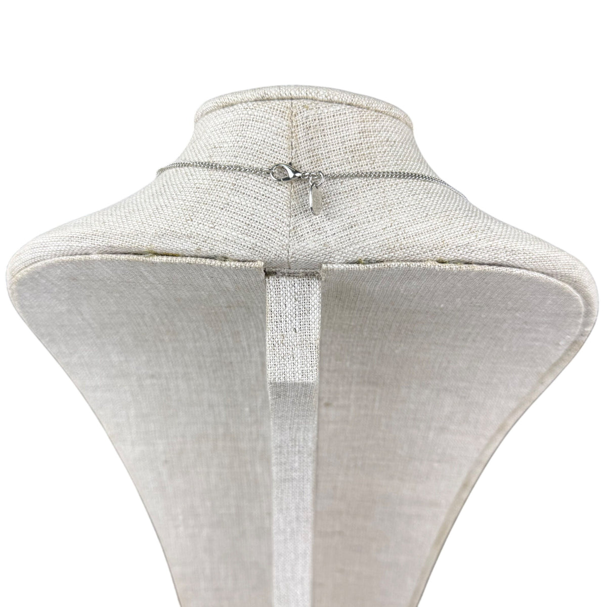 Vintage Silver Tone Rhinestone Pendant Necklace Elegant Mesh Leaf Design Jewelry