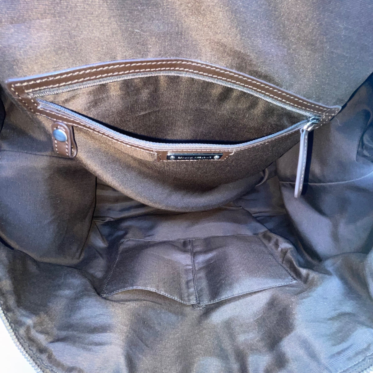 Banana Republic Unisex Olive Nylon & Leather Buckle Accents Weekend Travel Bag