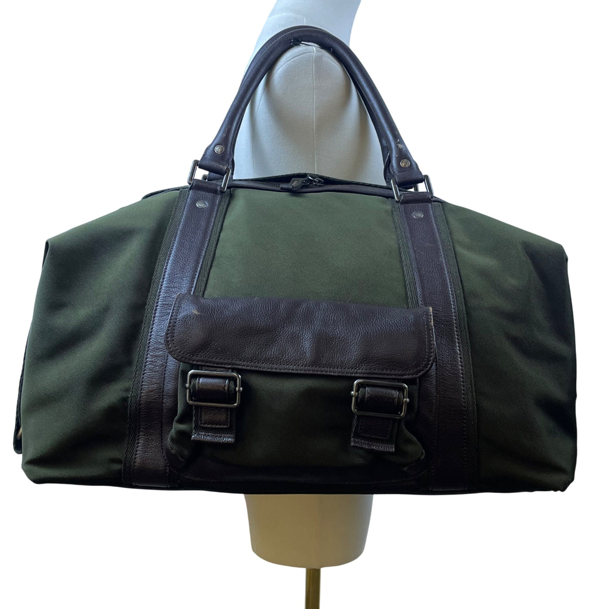 Banana Republic Unisex Olive Nylon & Leather Buckle Accents Weekend Travel Bag