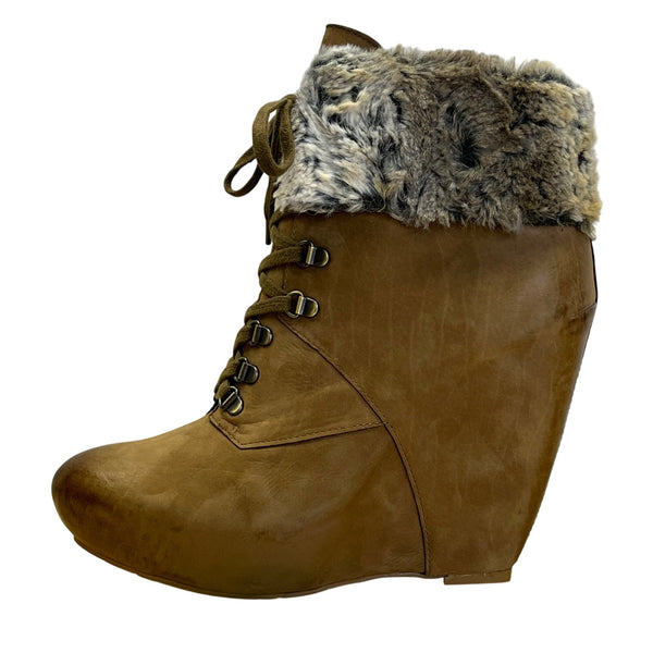 Boutique 9 Women’s Brown Leather & Faux Fur-Lined Daphnea Wedge Boots Sz 7.5M
