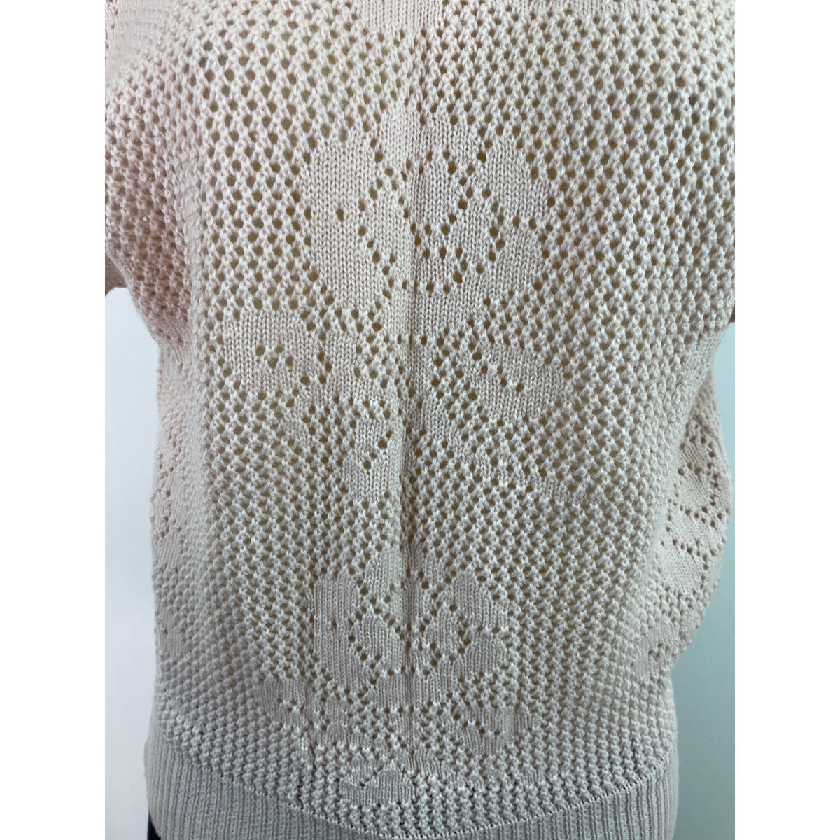 Semplice Light Pink Short Sleeve Knit Sweater With Floral Cutout Design Sz S