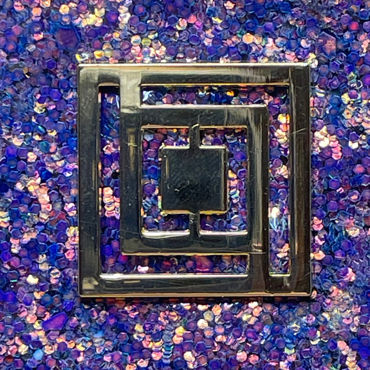 Liz Claiborne Women’s Multi Glitter RFID Phone Charging Wristlet Wallet Size S