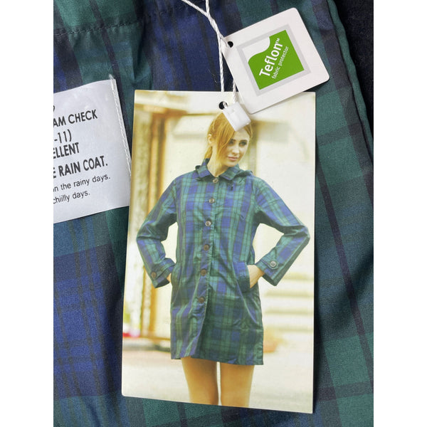 Teflon Women's Rain Coat With Hood & Buttons For Women Size (9-11)- NWT