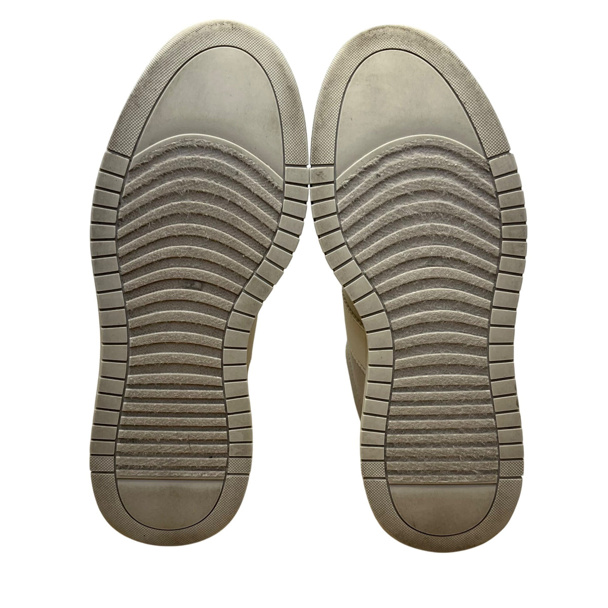 Steve Madden Women’s Gray White Suede Casual Platform Ninja Sneakers Size 6M