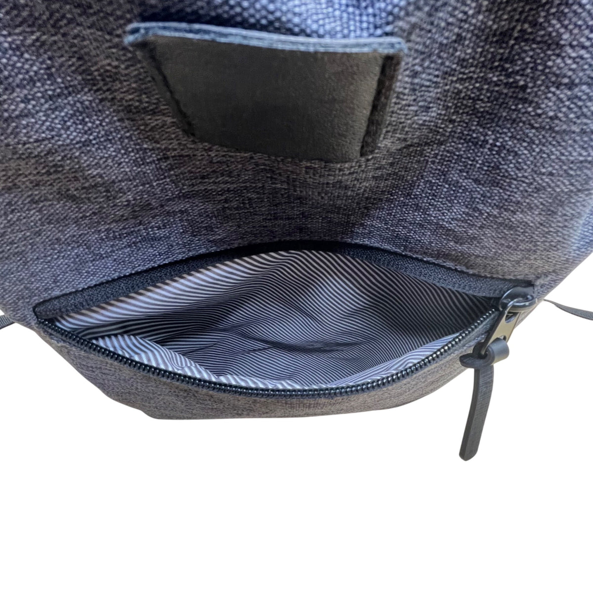 SwissGear Unisex Black & Gray Canvas Travel Laptop/Tablet Bag Backpack Size L