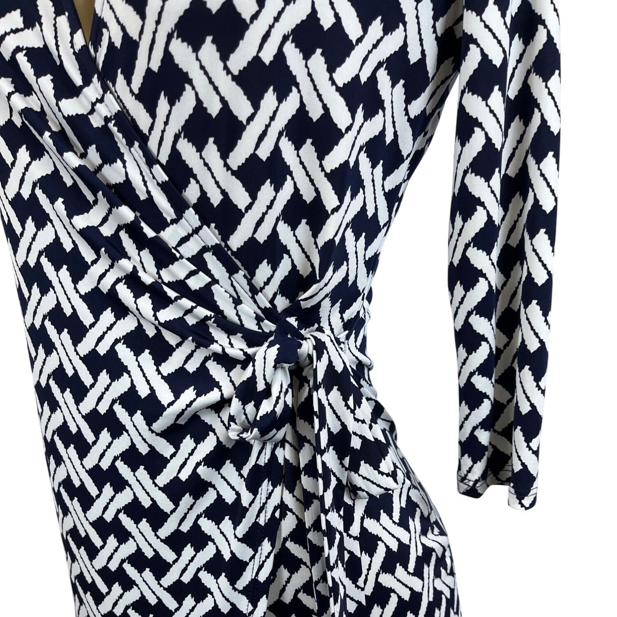 Gilli Womens Navy & White Wrap Dress With Geometric Pattern Sz XS