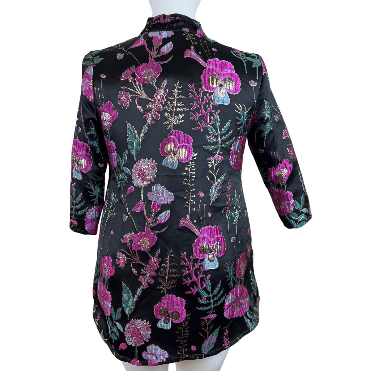 Weavz Floral Embroidered Women’s Black Blazer With 3/4 Sleeves Size L