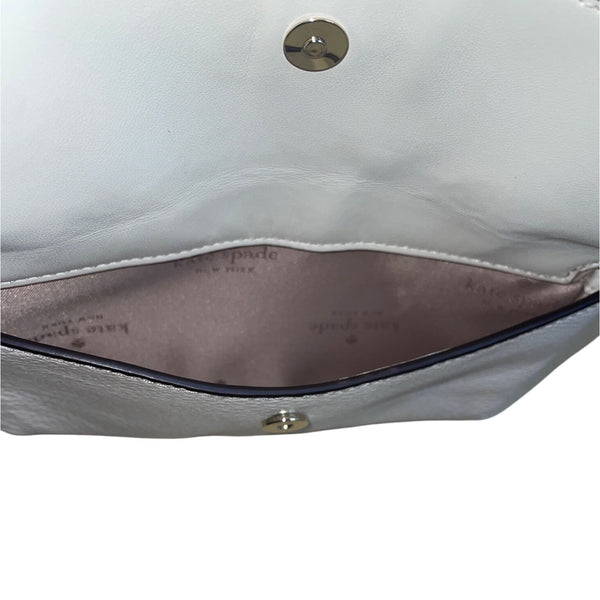Kate Spade Beige & White Pebbled Leather Front Pocket Leila Crossbody Bag Sz S
