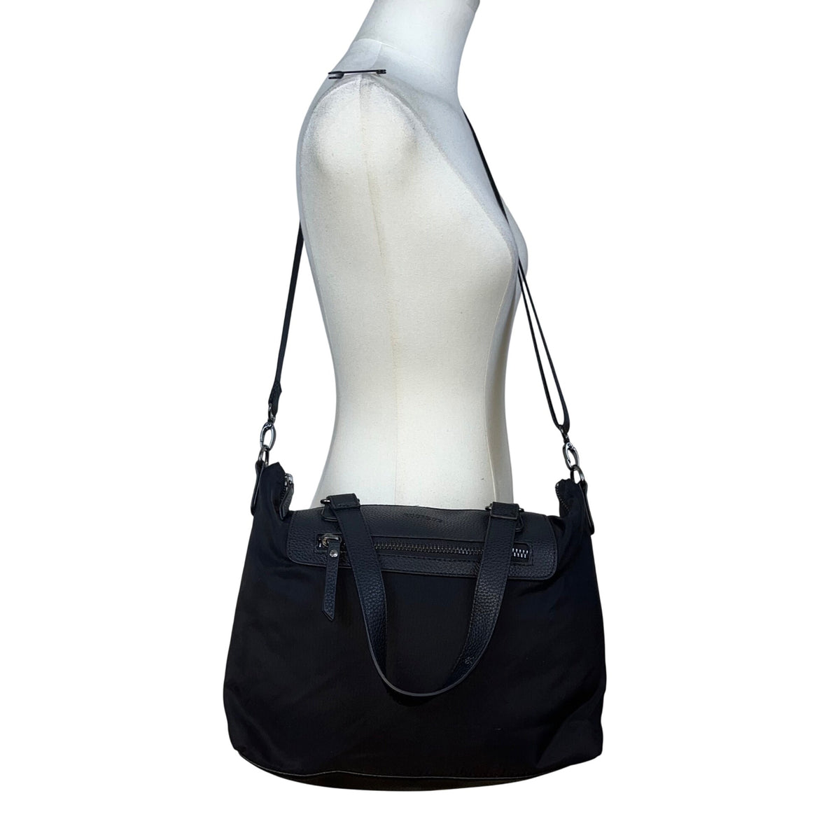 Roots 73 Women’s Black Nylon & Faux Leather With Front Zipper Pocket Tote Bag