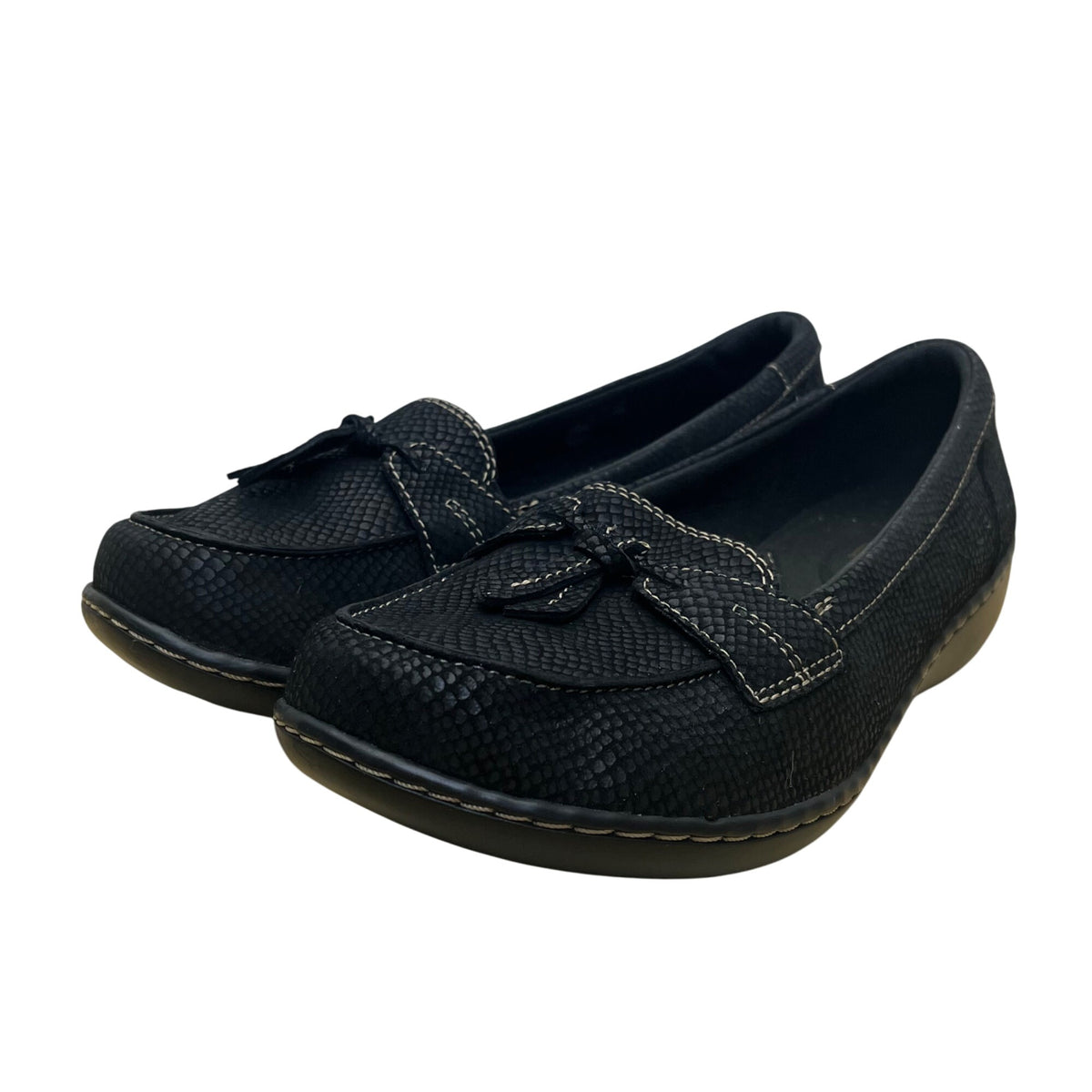 Clarks Black Scales Design Slip-On Bow Detail Cushion Soft Loafers Sz 9XW