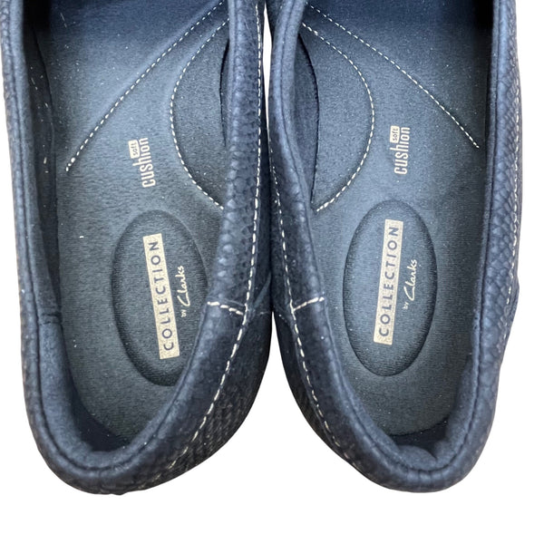 Clarks Black Scales Design Slip-On Bow Detail Cushion Soft Loafers Sz 9XW