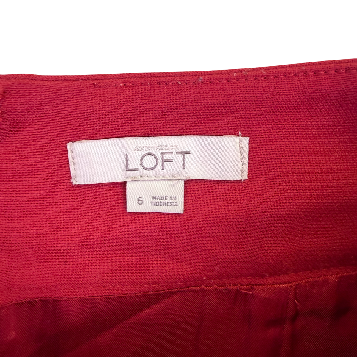 LOFT Women’s Red Polyester Classic Skirt with Back Zip and Front Pockets Size 6