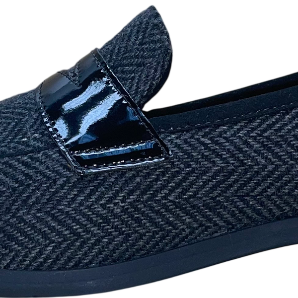 Clarks Women’s Gray Polyester Blend Casual Slip-On Loafers Size 7.5
