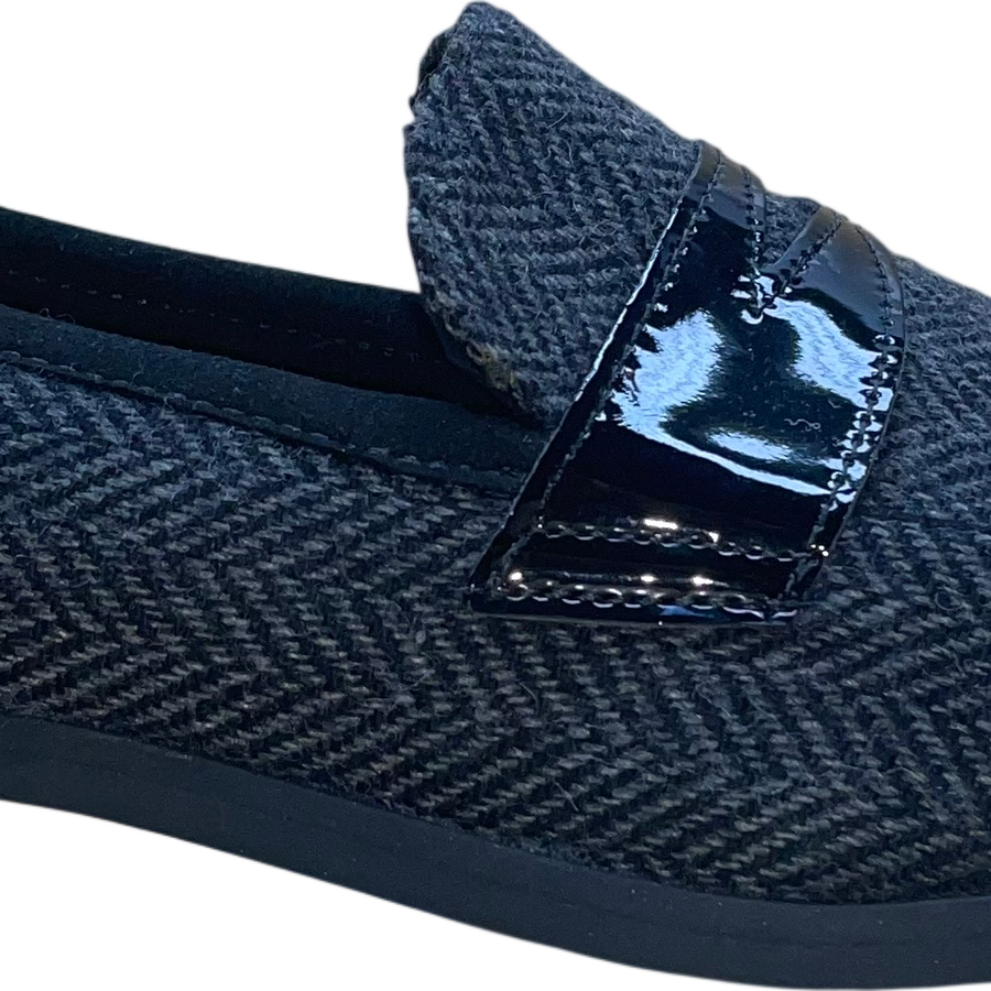 Clarks Women’s Gray Polyester Blend Casual Slip-On Loafers Size 7.5