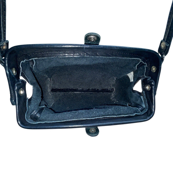 Vintage Black Leather Crossbody Bag With Snap Closure & Adjustable Strap Sz S