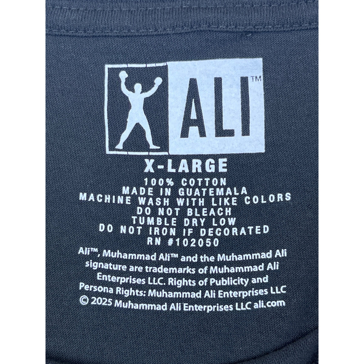 Muhammad Ali Mens Black Graphic T-Shirt Boxing Icon Red Gloves 100% Cotton X-Large