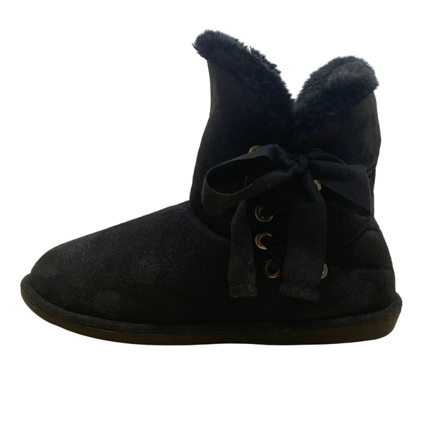 Steve Madden Women’s Black Fabric With Ribbon Tie Mountain Booties Size 7-New