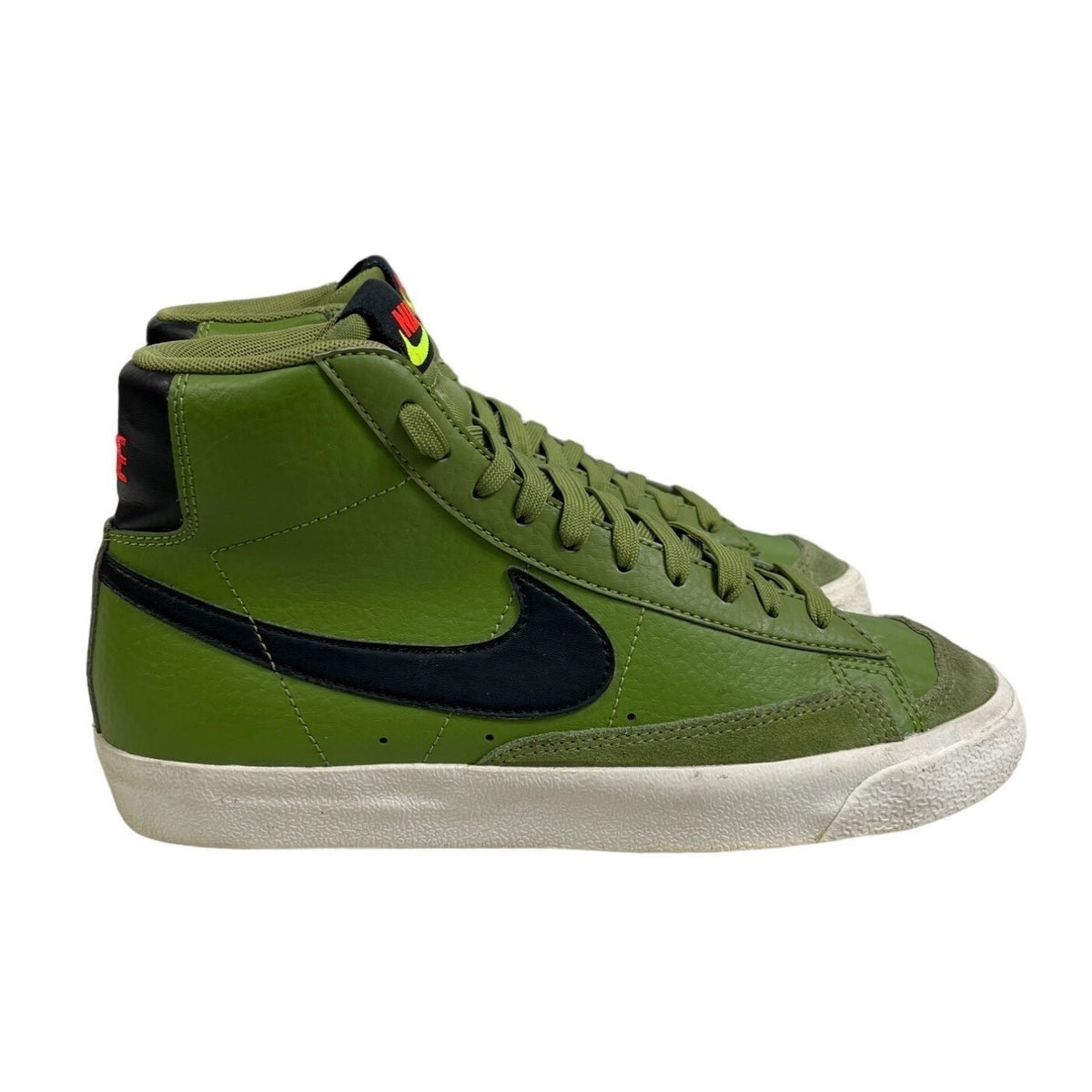 Nike Youth SB Blazer Asparagus Green Bright Crimson Venom Black Sz 6.5 Y