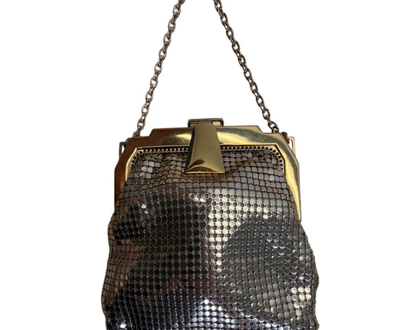 Vintage Whiting & Davis Gold Mesh With Chain Strap Kiss Lock Closure Evening Bag