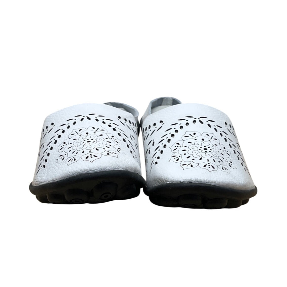 Women’s White Faux Leather Cut Out Floral Design Black Soles Slip-On Shoes Sz 37