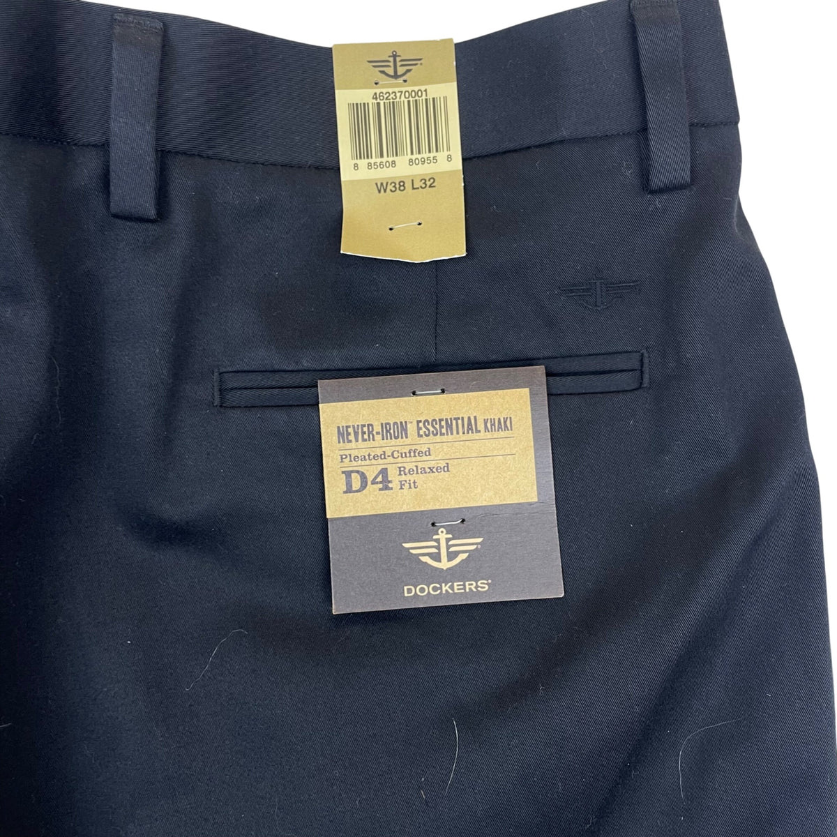 Dockers Men’s Blac Flat Front Dress Pants D4 Never Iron Size W38 L32