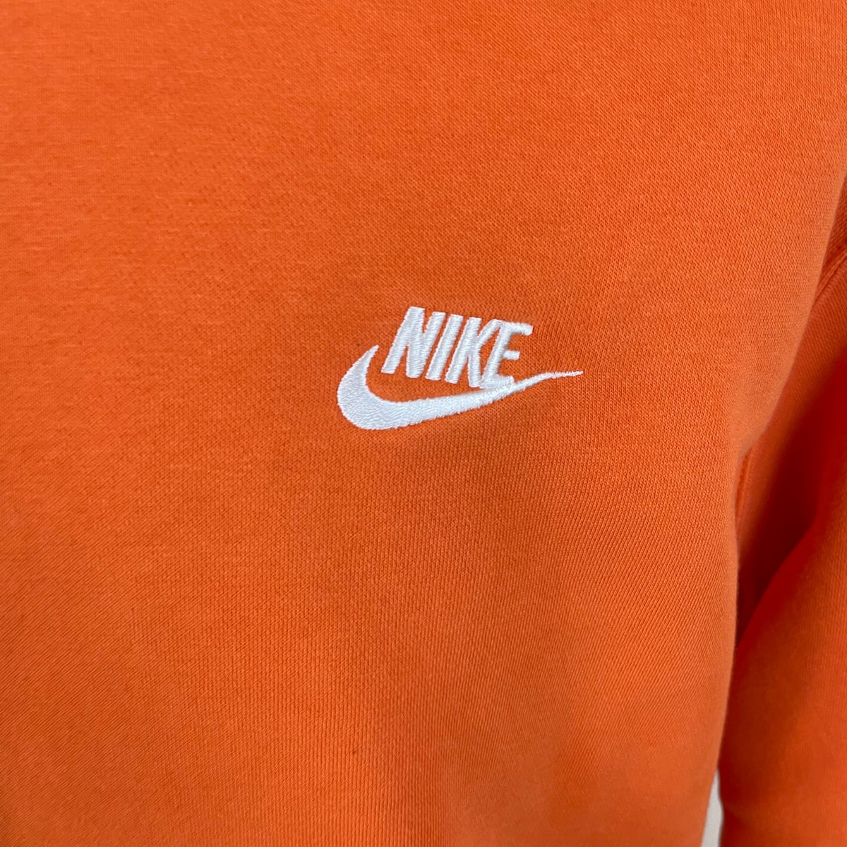 Nike Men's Orange Cotton Blend Pullover Sweatshirt Embroidered Logo Crewneck XL