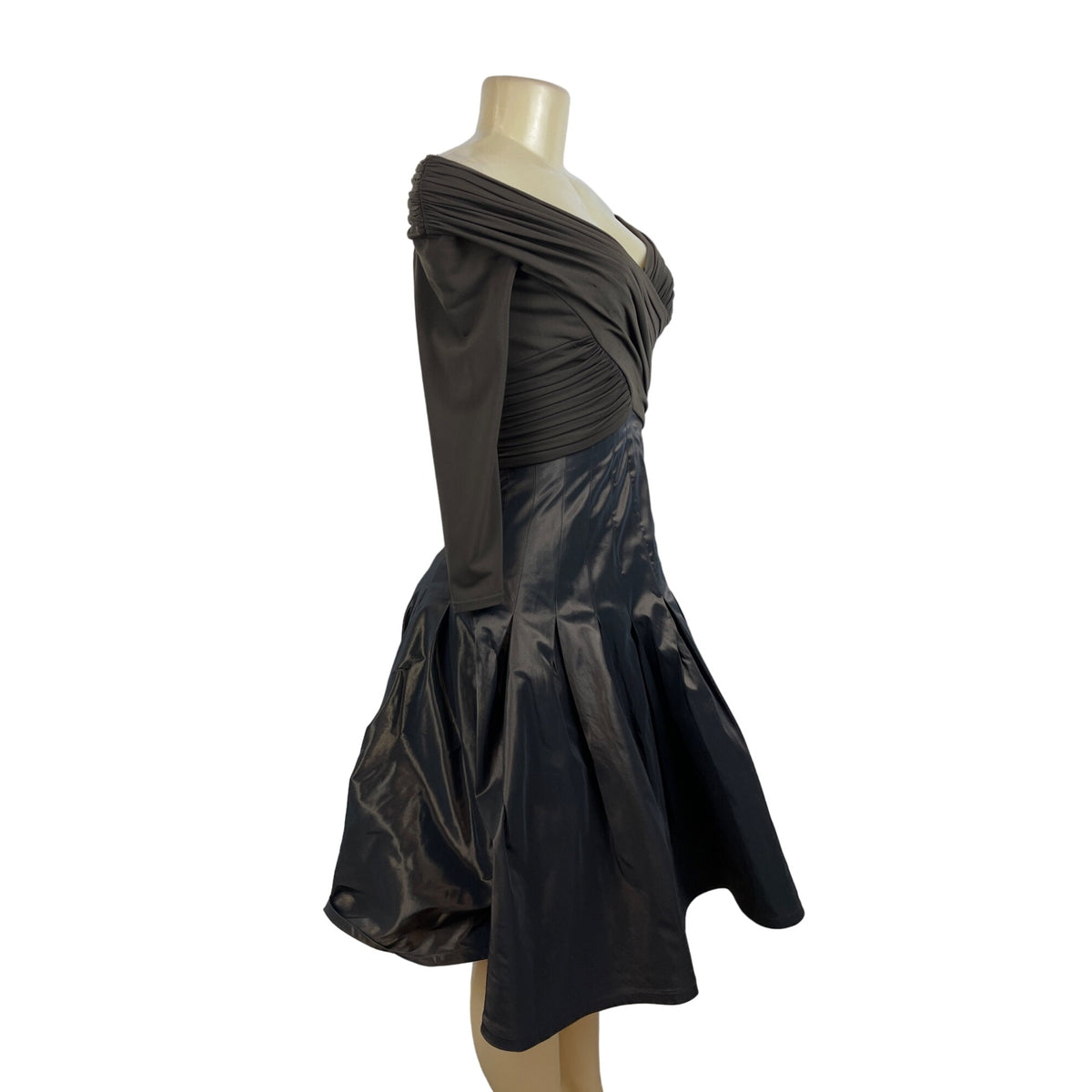 Tadashi Off-The-Shoulder Ruched Long Sleeve Dress With Shiny Full Skirt Sz 2