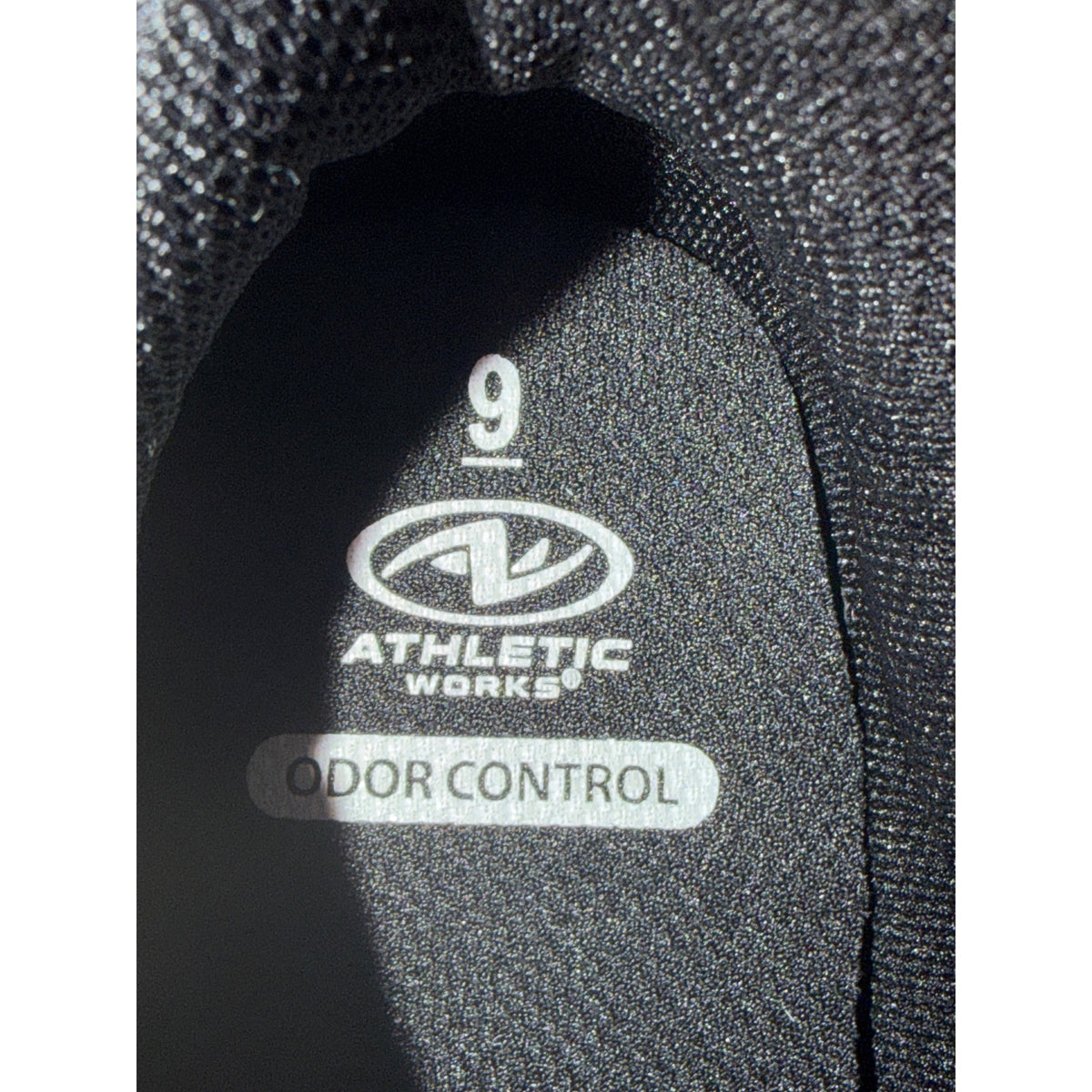 Athletic Works Mens Black & White Mesh Athletic Shoes Size 9 Odor Control Cushioned