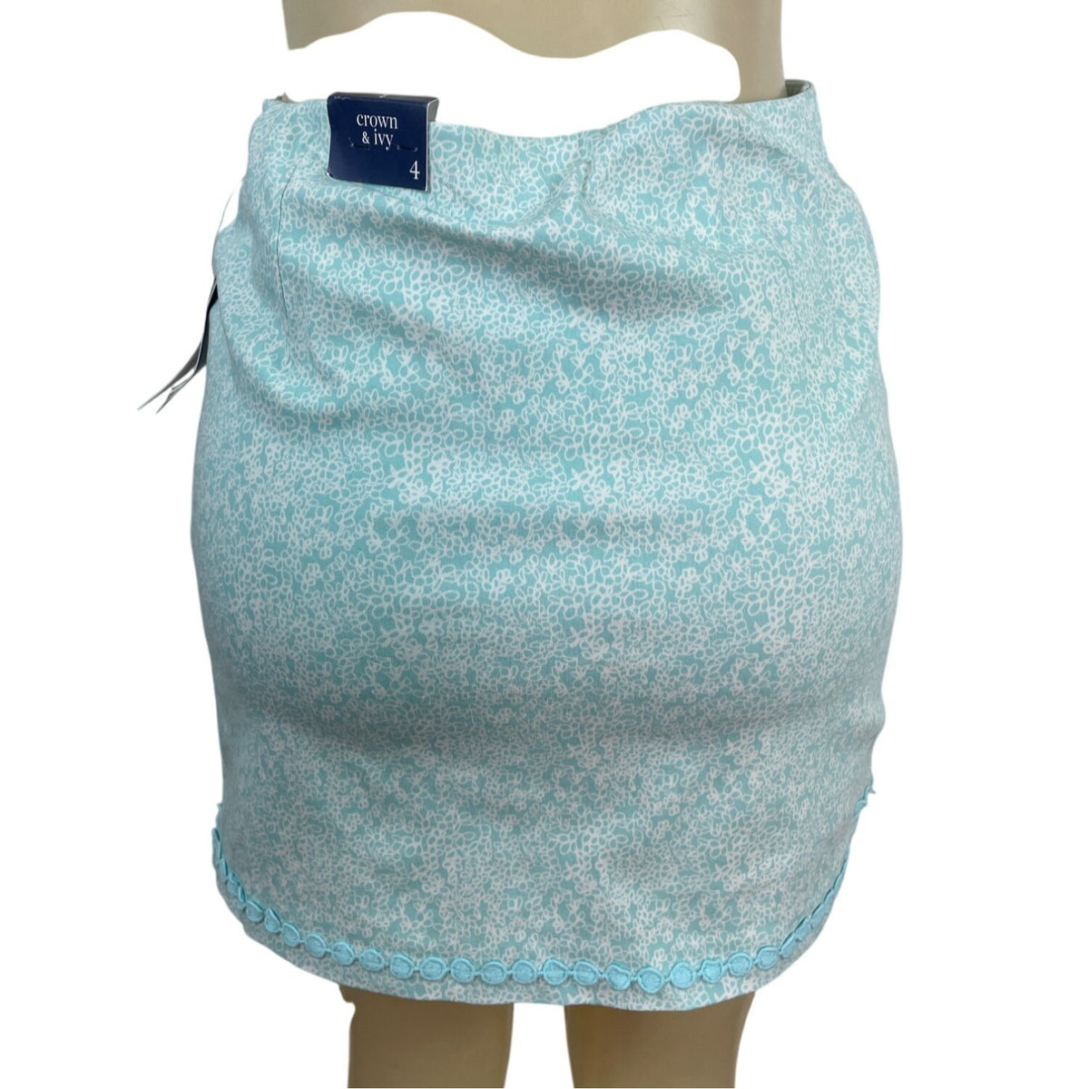 Crown & Ivy Womens Light Blue Floral Wrap Skort Size 4 - New
