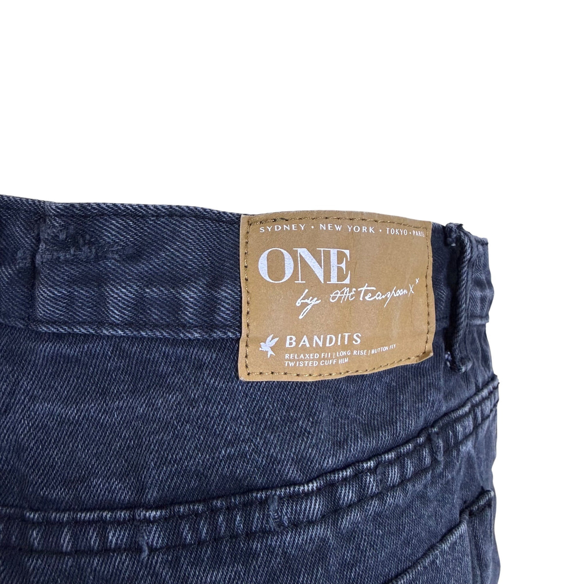 One Women's Black Distressed High-Rise Jean Shorts Relaxed Bandits Fit Size 28