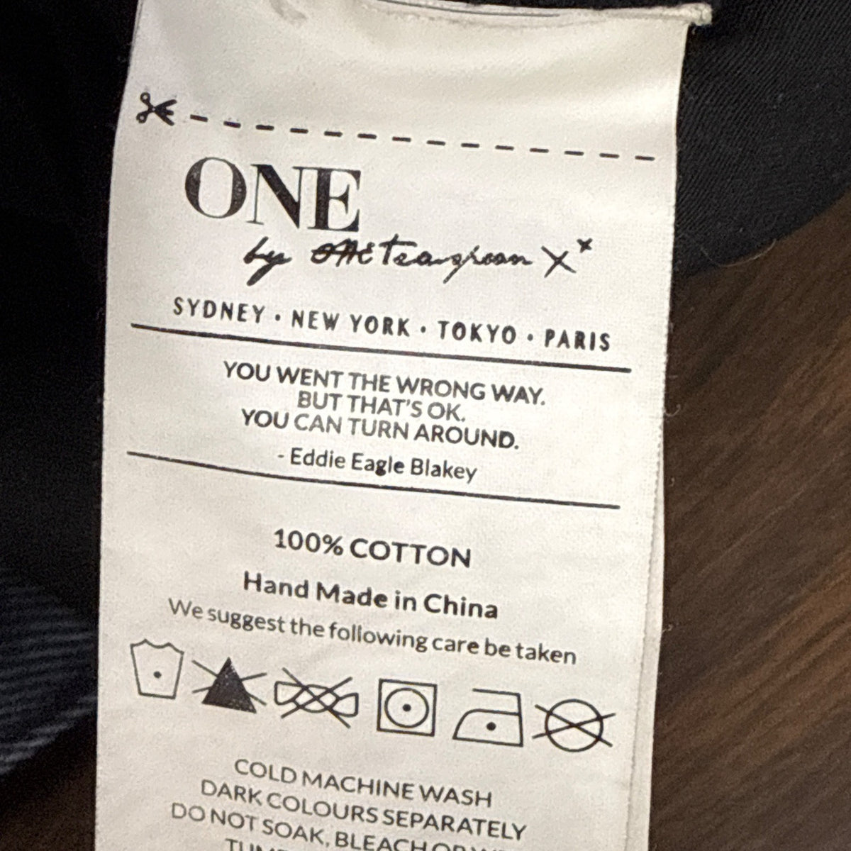 One Women's Black Distressed High-Rise Jean Shorts Relaxed Bandits Fit Size 28