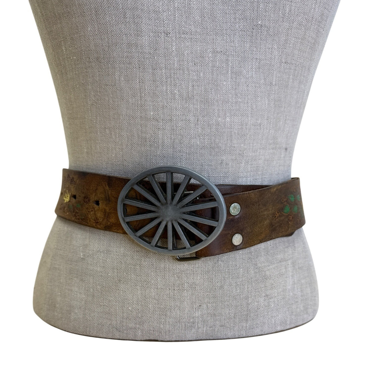Vintage Embossed Brown Leather Belt With Wagon Wheel Metal Buckle Floral Design