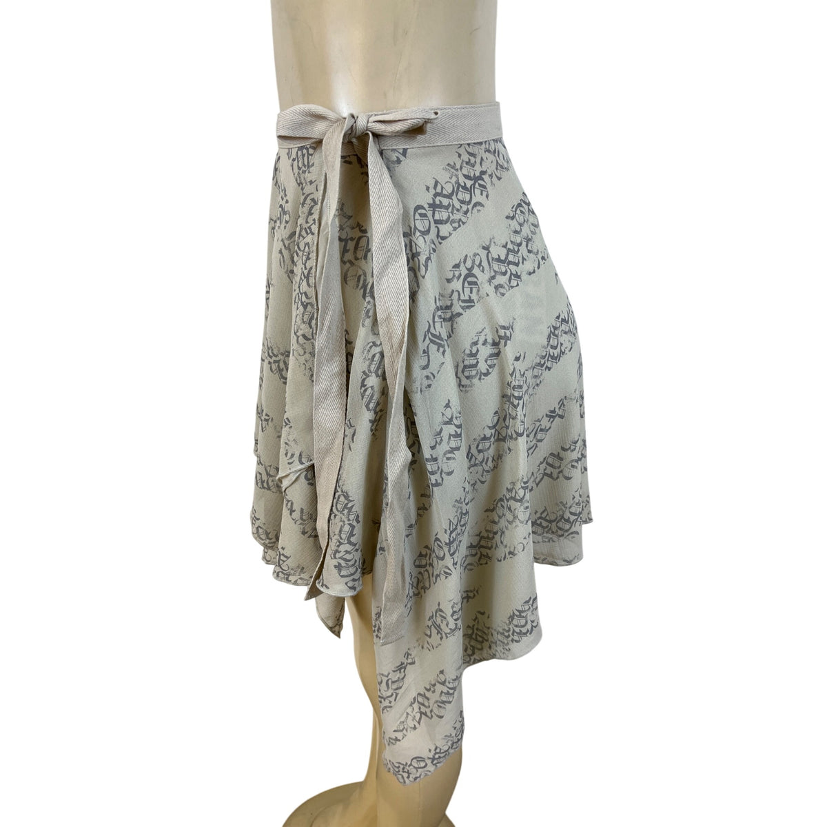 Silence + Noise Women’s Beige Gray Script Print Wrap Skirt Sz S/P - New