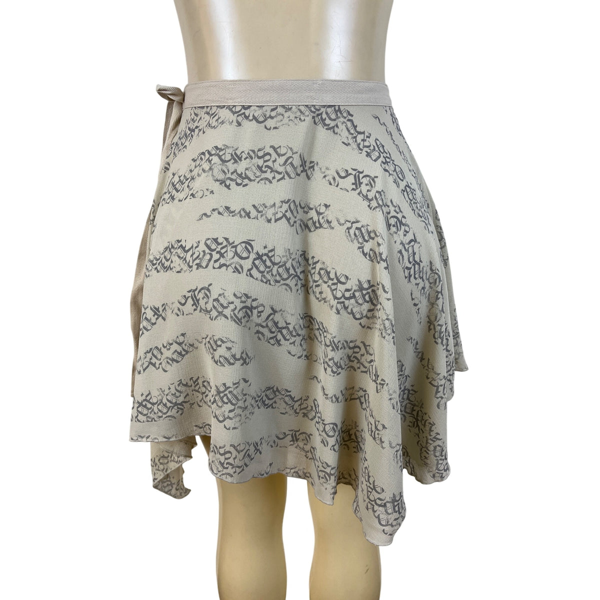 Silence + Noise Women’s Beige Gray Script Print Wrap Skirt Sz S/P - New