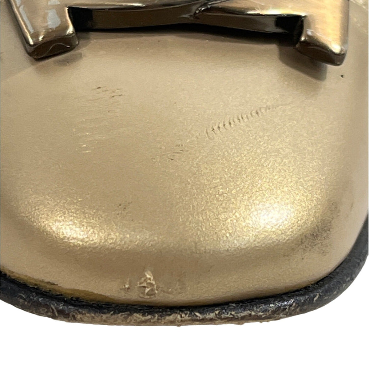 Vintage Salvatore Ferragamo Women's Gold Firenze Round Toe Slip On Pumps Sz 5.5B