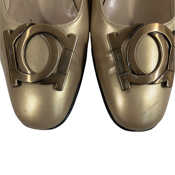 Vintage Salvatore Ferragamo Women's Gold Firenze Round Toe Slip On Pumps Sz 5.5B