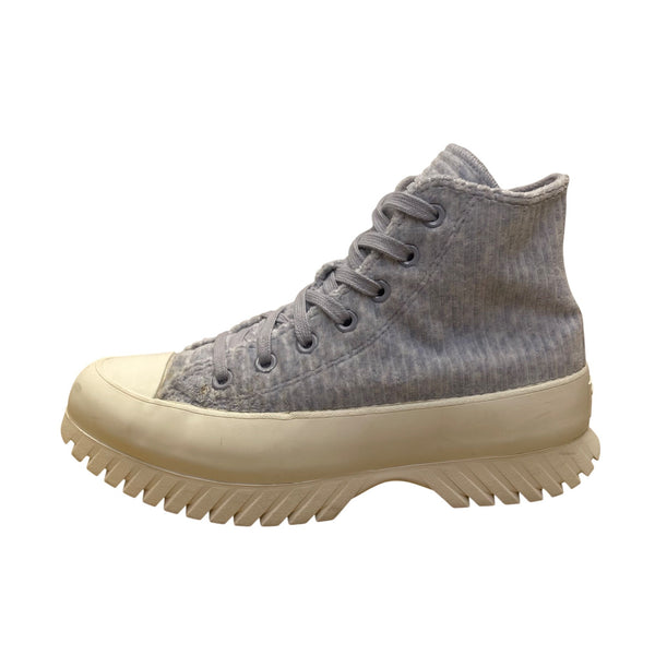 Converse Women’s Light Blue Chuck Taylor All Star Lugged 2.0 Velour Sneakers Sz 8
