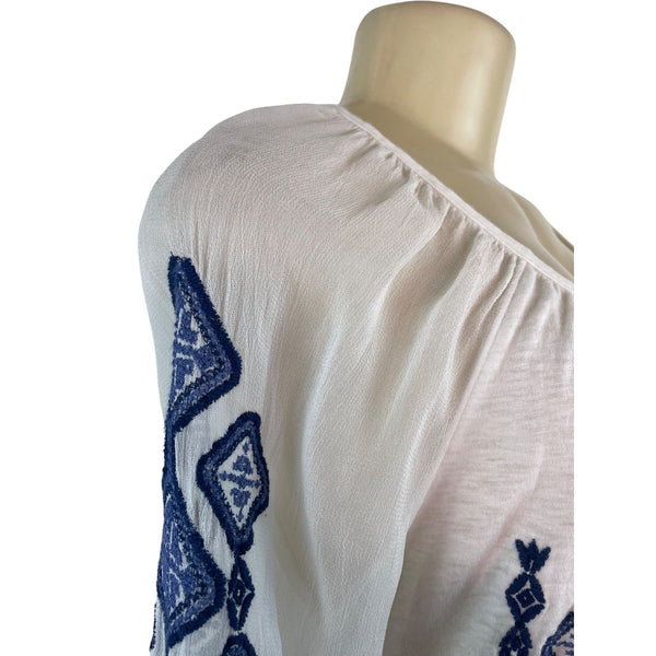 Lucky Brand Womens Boho White Blouse With Blue Embroidery & Tassel Tie Size XS