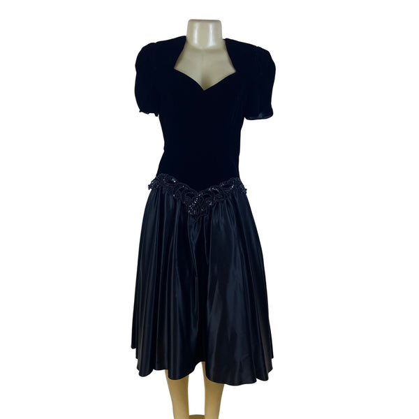 Vintage Niki Black Velvet Keyhole Back Midi Dress Beaded Accent Empire Size 6