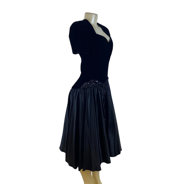 Vintage Niki Black Velvet Keyhole Back Midi Dress Beaded Accent Empire Size 6