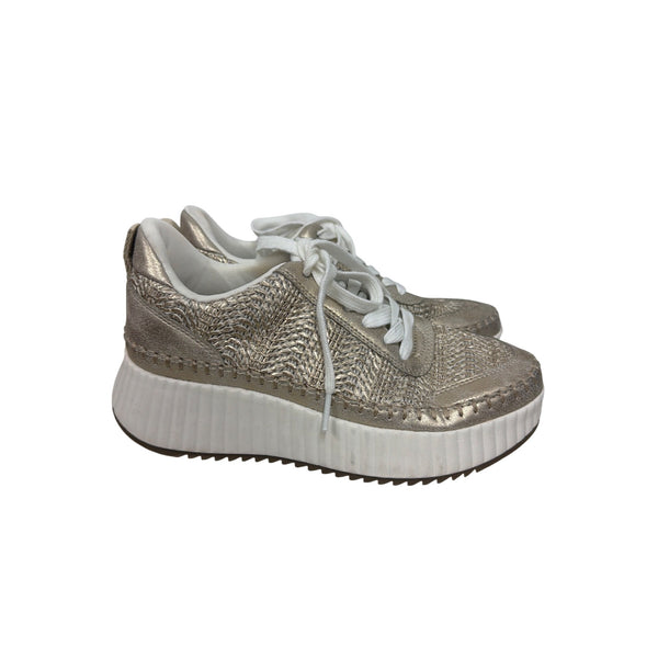Universal Thread Womens Gold Textured Woven Sneakers Textile/Manmade Materials Size 7