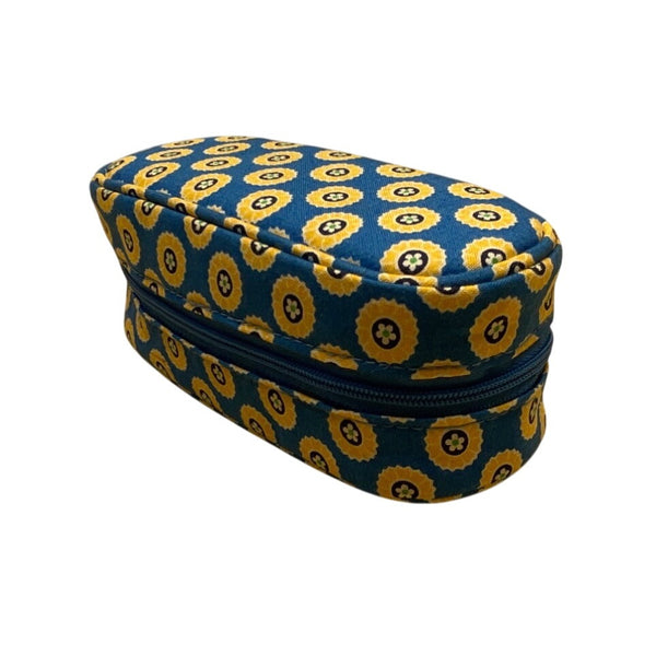 Vera Bradley Blue Cool Keeper Pattern Quilted & Eyeglass Case Set - New